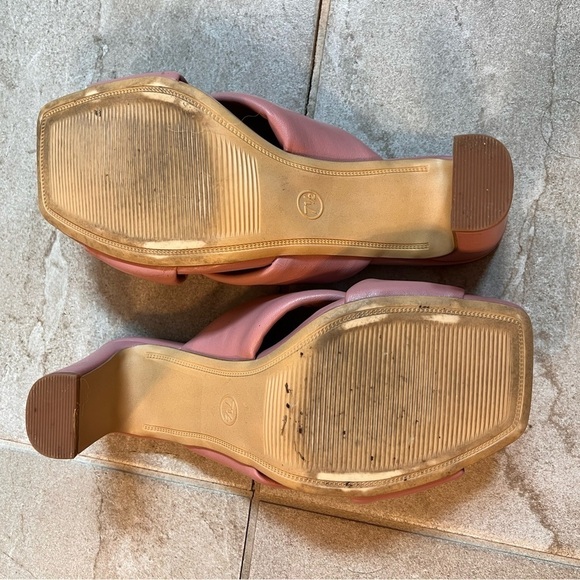 Puffy Criss Cross Heeled Sandals Sz 7.5 - Picture 6 of 7